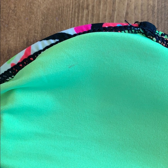 - Neon two-piece bikini size small new tags - Picture 8 of 8